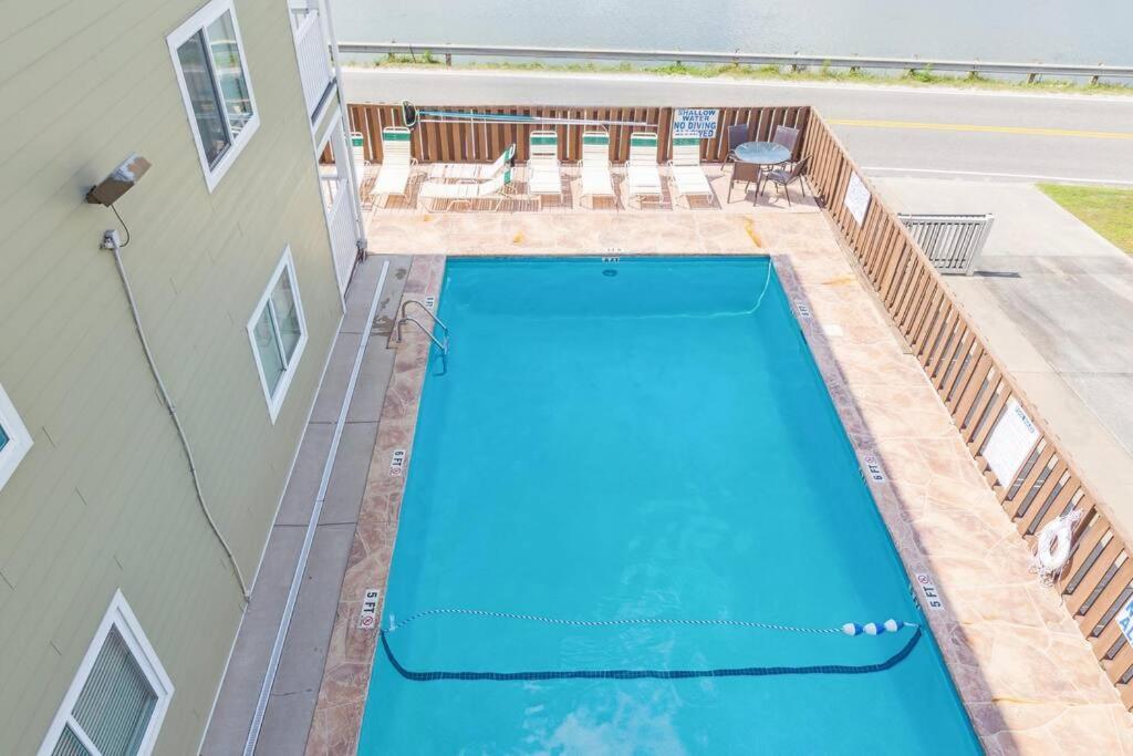 מירטל ביץ' Right Across Beach Pool View Private Balcony By Zen Living Short Term Rental מראה חיצוני תמונה